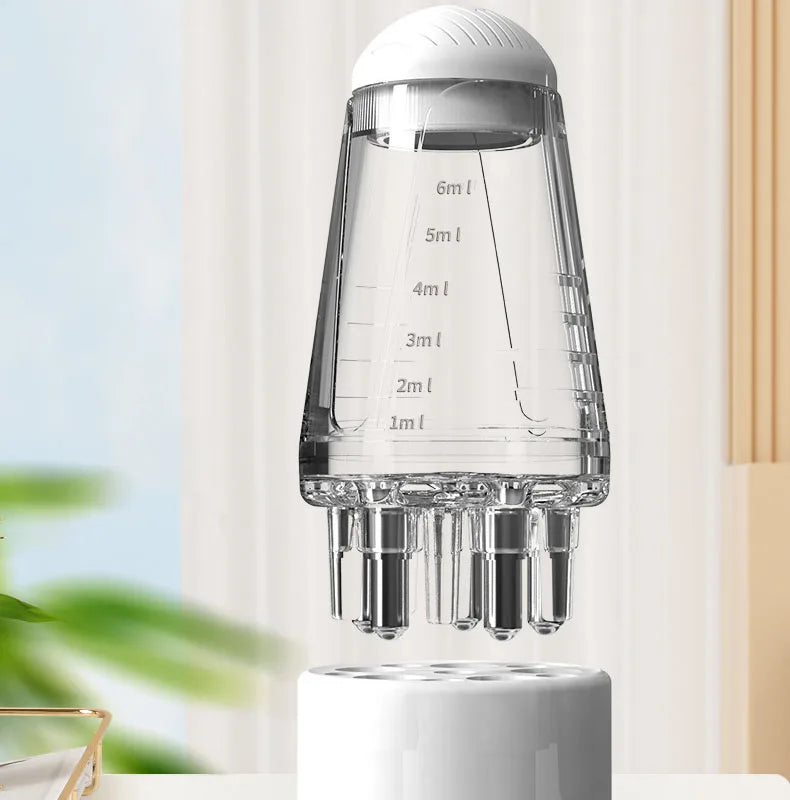 Scalp Applicator